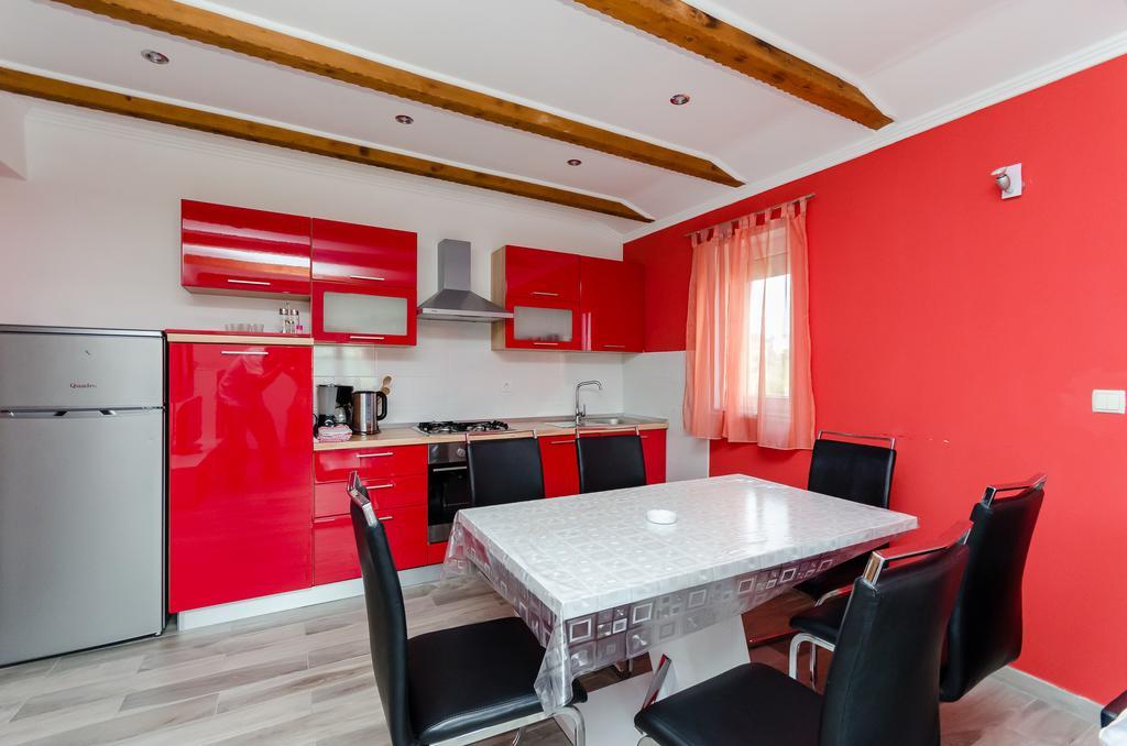 Apartments Rajka Lopar Exterior photo